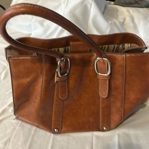 Kelly & Katie Vegan Leather Purse